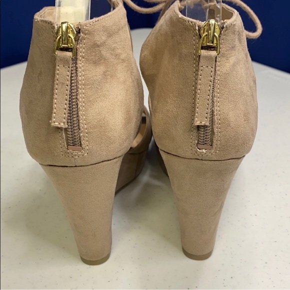 Nine West High Heel Wedge - Picture 6 of 9